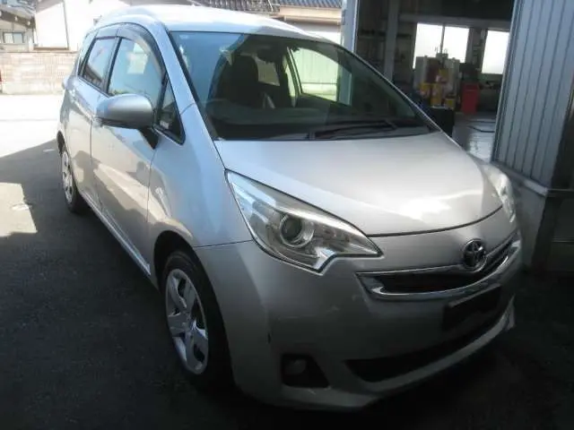 2014 Toyota Ractis G Welfare vehicle, wheelchair accessible Silver Van for sale, Japanese used car export | GULJI TRADERS