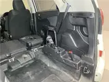 2015 Toyota Ractis Welfare vehicle, manual slope, 1 unit capacity, 5 seats, Type 1, with passenger side rear seat Pearl Van for sale, Japanese used car export - photo 23 of 49 | GULJI TRADERS