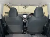 2015 Toyota Ractis Welfare vehicle, manual slope, 1 unit capacity, 5 seats, Type 1, with passenger side rear seat Pearl Van for sale, Japanese used car export - photo 35 of 49 | GULJI TRADERS
