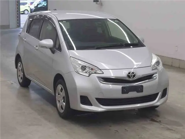 2015 Toyota Ractis X ★Cold weather specifications★ 4WD Silver Van for sale, Japanese used car export | GULJI TRADERS