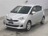 2015 Toyota Ractis X ★Cold weather specifications★ 4WD Silver Van for sale, Japanese used car export - photo 4 of 30 | GULJI TRADERS