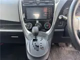 2015 Toyota Ractis X ★Cold weather specifications★ 4WD Silver Van for sale, Japanese used car export - photo 8 of 30 | GULJI TRADERS
