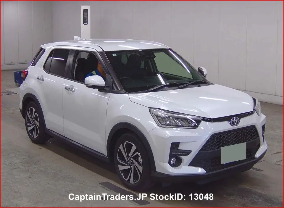 2021 Toyota Raize - photo 1 2021 Toyota Raize Pearl SUV for sale, Japanese used car export - photo 1 of 17 | GULJI TRADERS