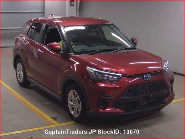 2022 Toyota Raize - photo 1 2022 Toyota Raize Wine SUV for sale, Japanese used car export | GULJI TRADERS