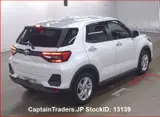 2023 Toyota Raize Pearl SUV for sale, Japanese used car export - photo 5 of 8 | GULJI TRADERS