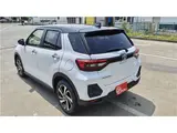 2026 Toyota Raize Z 4WD Black Roof 9-inch Display Audio Pearl SUV for sale, Japanese used car export - photo 7 of 35 | GULJI TRADERS