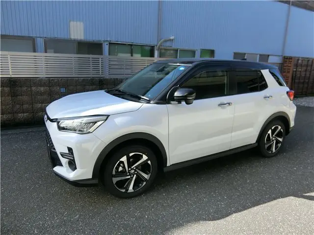 2026 Toyota Raize Hybrid Z ★Display Audio Pearl SUV for sale, Japanese used car export | GULJI TRADERS