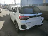 2026 Toyota Raize Hybrid Z ★Display Audio Pearl SUV for sale, Japanese used car export - photo 2 of 30 | GULJI TRADERS