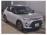 2026 Toyota Raize Hybrid Z Other SUV for sale, Japanese used car export - photo 4 of 6 | GULJI TRADERS