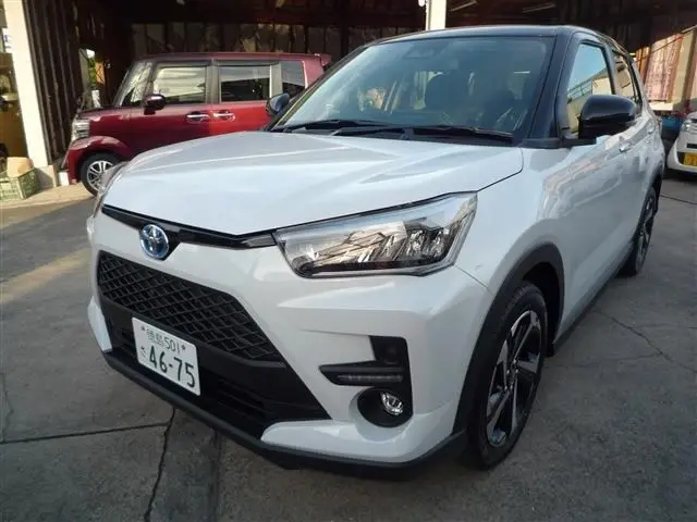 2026 Toyota Raize 1.2 Z Hybrid - photo 1 2026 Toyota Raize 1.2 Z Hybrid Pearl SUV for sale, Japanese used car export - photo 1 of 4 | GULJI TRADERS