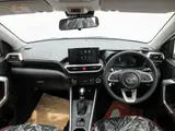 2026 Toyota Raize 1.2 Z Hybrid Pearl SUV for sale, Japanese used car export - photo 2 of 28 | GULJI TRADERS