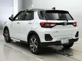 2026 Toyota Raize Z 4WD Pearl SUV for sale, Japanese used car export - photo 6 of 12 | GULJI TRADERS