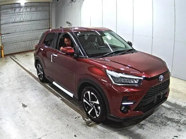 2026 Toyota Raize Z - photo 1 2026 Toyota Raize Z Red SUV for sale, Japanese used car export - photo 1 of 3 | GULJI TRADERS