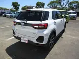2026 Toyota Raize Hybrid 1.2 Z Pearl SUV for sale, Japanese used car export - photo 8 of 24 | GULJI TRADERS