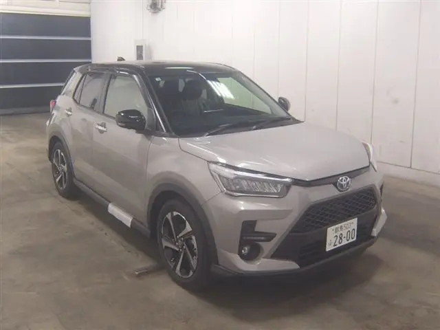 2026 Toyota Raize Hybrid Z Black SUV for sale, Japanese used car export - photo 1 of 17 | GULJI TRADERS