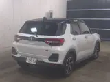 2026 Toyota Raize Hybrid Z Black SUV for sale, Japanese used car export - photo 5 of 7 | GULJI TRADERS