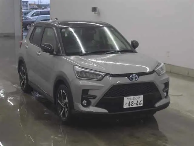 2026 Toyota Raize Hybrid Z Gray SUV for sale, Japanese used car export - photo 1 of 10 | GULJI TRADERS