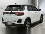 2021 Toyota Raize Push Start Z Grade PEARL 2 SUV for sale, Japanese used car export - photo 3 of 18 | GULJI TRADERS