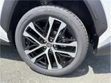 2026 Toyota RAV4 Z 4WD ☆ 20-inch alloy wheels ☆ Panoramic roof ☆ Advanced Drive ☆ Pearl SUV for sale, Japanese used car export - photo 5 of 33 | GULJI TRADERS