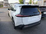 2026 Toyota RAV4 Z Panoramic Moonroof 20-inch Aluminum FCTA + LCA Pearl SUV for sale, Japanese used car export - photo 11 of 46 | GULJI TRADERS
