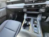 2026 Toyota RAV4 Z Panoramic Moonroof 20-inch Aluminum FCTA + LCA Pearl SUV for sale, Japanese used car export - photo 20 of 46 | GULJI TRADERS
