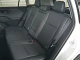 2026 Toyota RAV4 4WD Hybrid Z Pearl SUV for sale, Japanese used car export - photo 13 of 24 | GULJI TRADERS