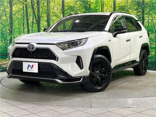 2020 Toyota RAV4 Phv G Z - photo 1 2020 Toyota RAV4 Phv G Z Pearl SUV for sale, Japanese used car export - photo 1 of 30 | GULJI TRADERS