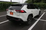 2021 Toyota RAV4 Phv 2.5 BLACK TONE Pearl SUV for sale, Japanese used car export - photo 12 of 30 | GULJI TRADERS