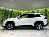 2022 Toyota RAV4 Phv G Z Pearl SUV for sale, Japanese used car export - photo 9 of 30 | GULJI TRADERS