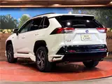 2022 Toyota RAV4 Phv G Z Pearl SUV for sale, Japanese used car export - photo 22 of 30 | GULJI TRADERS