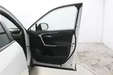 2023 Toyota RAV4 Phv 2.5 Z 4WD White SUV for sale, Japanese used car export - photo 28 of 30 | GULJI TRADERS