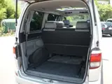 1999 Toyota Regius 3.0 Wind Tourer L Package Silver Van for sale, Japanese used car export - photo 6 of 10 | GULJI TRADERS