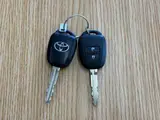 2019 Toyota Regius Ace Van 2.8 DX Long Body Diesel Turbo 4WD Silver Van for sale, Japanese used car export - photo 18 of 49 | GULJI TRADERS