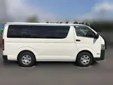 2019 Toyota Regius Ace Van 2.0 DX Long Body (7225) White Van for sale, Japanese used car export - photo 6 of 13 | GULJI TRADERS