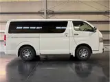 2019 Toyota Regius Ace Van Long Super GL 4WD White Van for sale, Japanese used car export - photo 6 of 37 | GULJI TRADERS