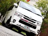 2019 Toyota Regius Ace Van Long Super GL ● One Owner ● Bed Kit ● Non-Smoking Car ● Genuine Navigation System ● Dashcam Pearl Van for sale, Japanese used car export - photo 6 of 41 | GULJI TRADERS