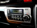 2019 Toyota Regius Ace Van Long Super GL ● One Owner ● Bed Kit ● Non-Smoking Car ● Genuine Navigation System ● Dashcam Pearl Van for sale, Japanese used car export - photo 28 of 41 | GULJI TRADERS