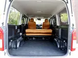 2019 Toyota Regius Ace Van Long Super GL ● One Owner ● Bed Kit ● Non-Smoking Car ● Genuine Navigation System ● Dashcam Pearl Van for sale, Japanese used car export - photo 39 of 41 | GULJI TRADERS