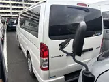2019 Toyota Regius Ace Van L Super GL Dark 2 4WD Pearl Van for sale, Japanese used car export - photo 3 of 11 | GULJI TRADERS