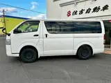 2019 Toyota Regius Ace Van DX 3/6-seater 4-door 4WD White Van for sale, Japanese used car export - photo 7 of 29 | GULJI TRADERS