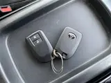 2019 Toyota Regius Ace Van Super GL Pearl Van for sale, Japanese used car export - photo 19 of 23 | GULJI TRADERS