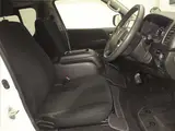 2019 Toyota Regius Ace Van 4WD Super GL Pearl Van for sale, Japanese used car export - photo 5 of 11 | GULJI TRADERS
