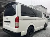 2019 Toyota Regius Ace Van Super GL Dark Prime 2 Pearl Van for sale, Japanese used car export - photo 4 of 9 | GULJI TRADERS