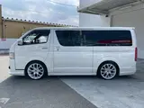 2020 Toyota Regius Ace Van Super GL Dark Prime II Pearl Van for sale, Japanese used car export - photo 17 of 67 | GULJI TRADERS