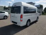 2020 Toyota Regius Ace Van 4WD DX GL Package High Roof White Van for sale, Japanese used car export - photo 2 of 15 | GULJI TRADERS