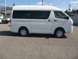 2020 Toyota Regius Ace Van 4WD DX GL Package High Roof White Van for sale, Japanese used car export - photo 10 of 15 | GULJI TRADERS