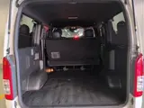2020 Toyota Regius Ace Van Super GL Dark Prime II Pearl Van for sale, Japanese used car export - photo 3 of 4 | GULJI TRADERS