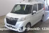 2018 Toyota Roomy Pearl Van for sale, Japanese used car export - photo 4 of 6 | GULJI TRADERS