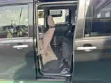 2025 Toyota Roomy 1.0 G Display Audio ETC In-Car Unit Black Van for sale, Japanese used car export - photo 4 of 28 | GULJI TRADERS