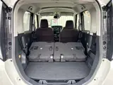 2025 Toyota Roomy 1.0 Custom G 4WD White Van for sale, Japanese used car export - photo 23 of 44 | GULJI TRADERS
